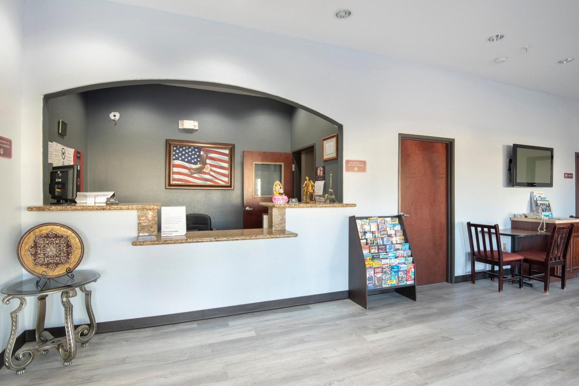 Oyo Townhouse Clute Lake Jackson Экстерьер фото